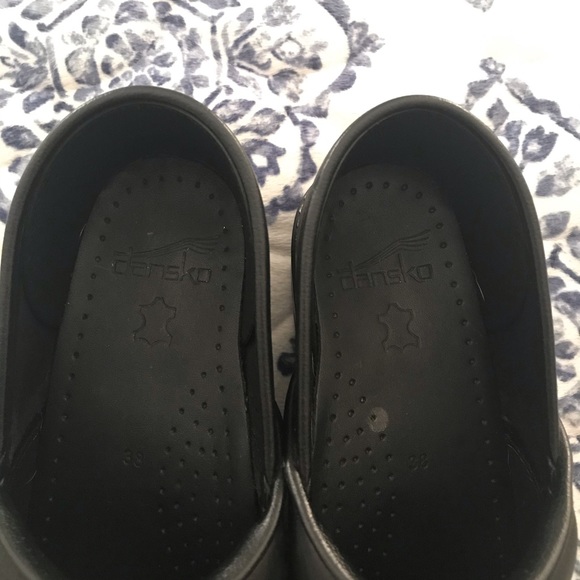 Like new Danskos - Picture 4 of 4